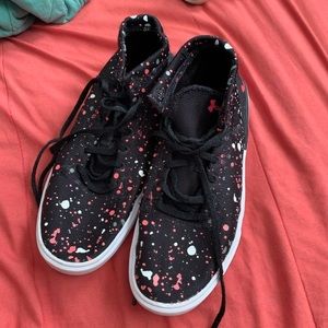 Under Armour | KickIt2 Splatter Mid | Youth | 7